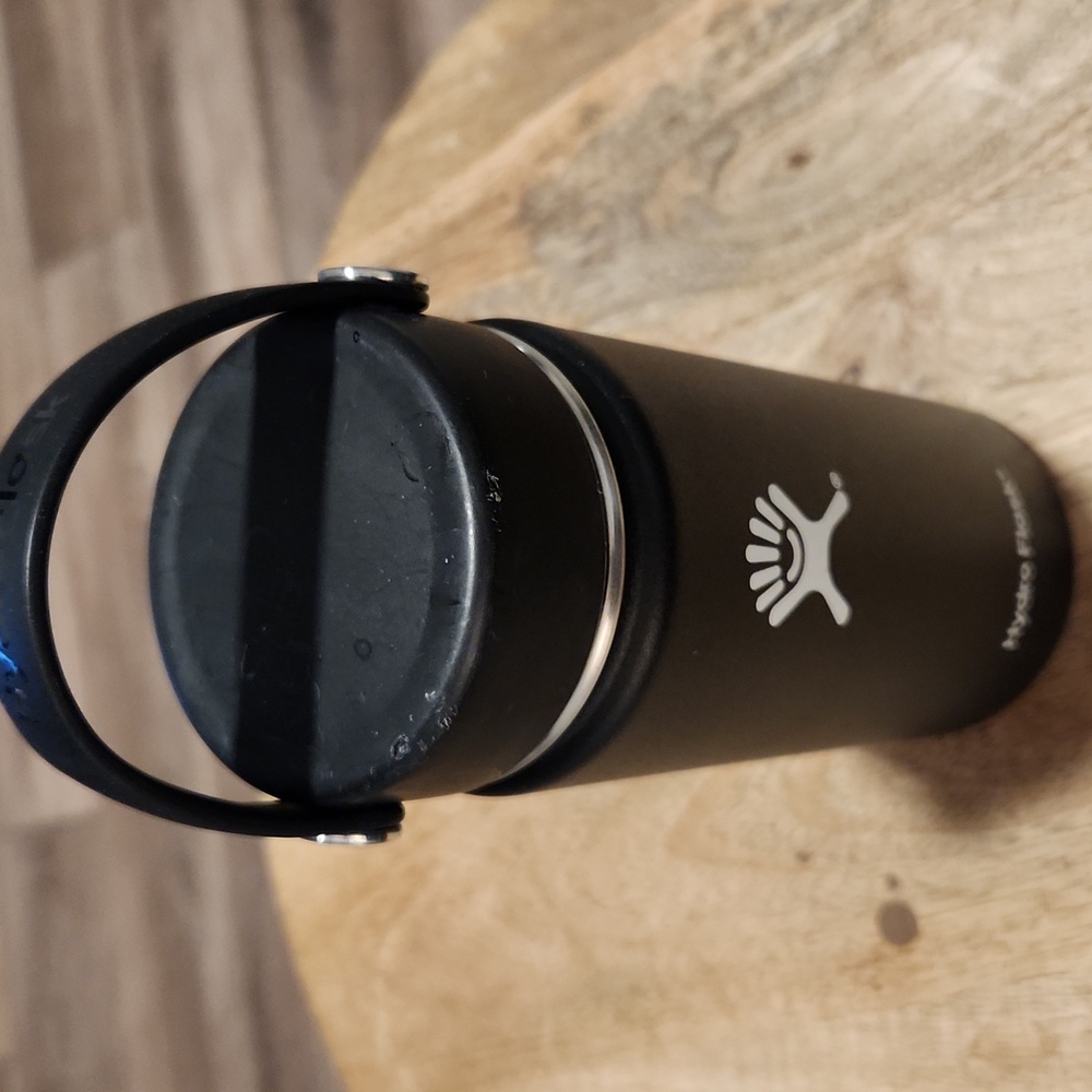 Hydro Flask 16oz Wide Mouth Bottle - Picture 3 of 8